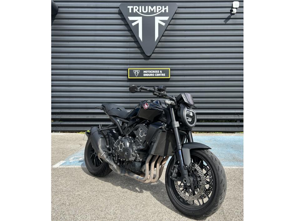 HONDA CB 1000 R