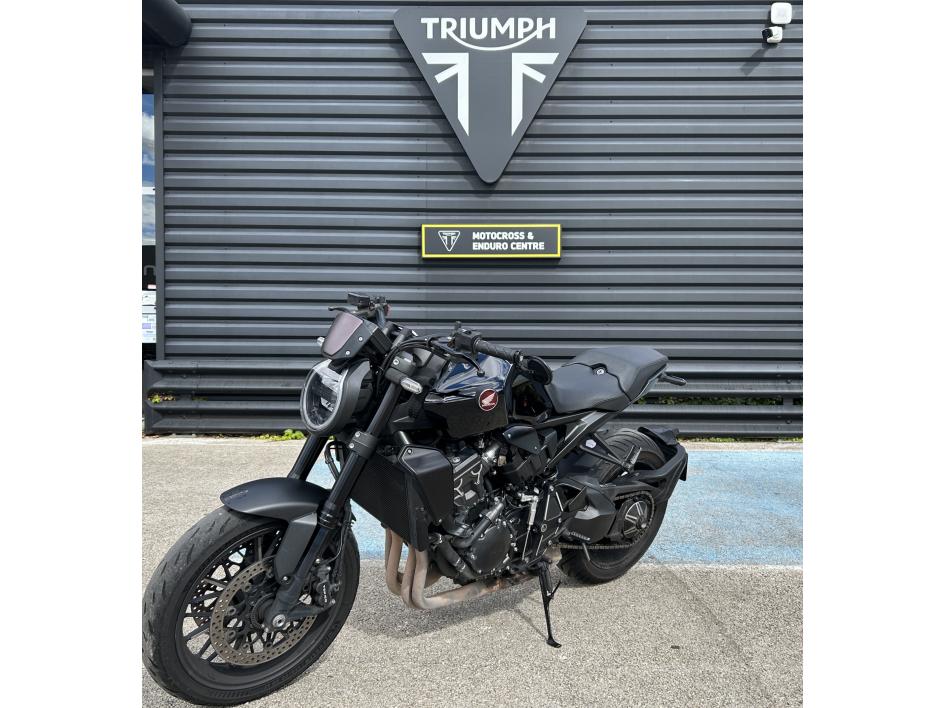 HONDA CB 1000 R