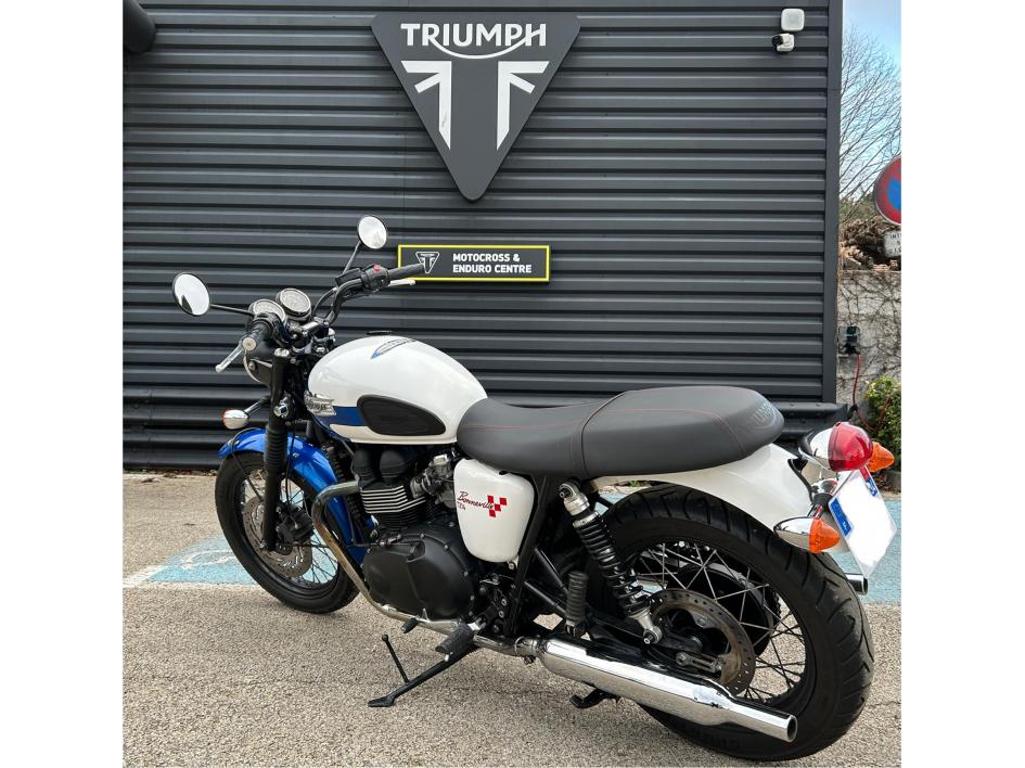 TRIUMPH Bonneville T214