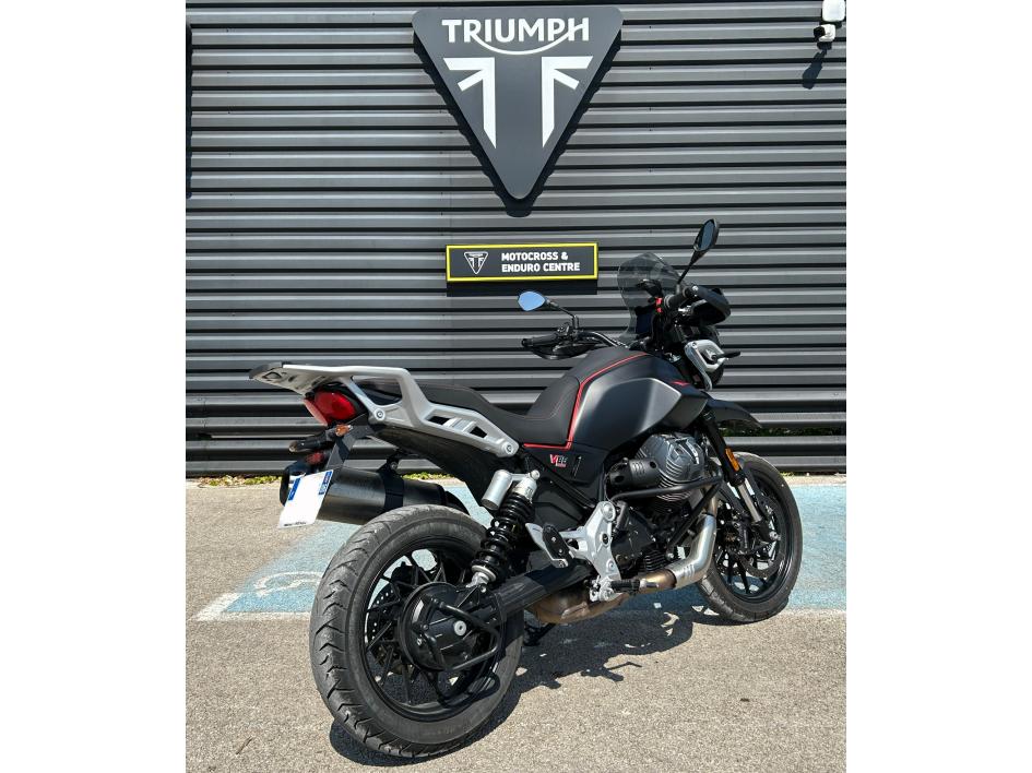 MOTO GUZZI V85 STRADA