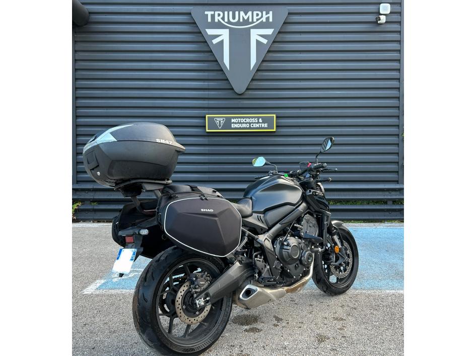 HONDA CB 650 R