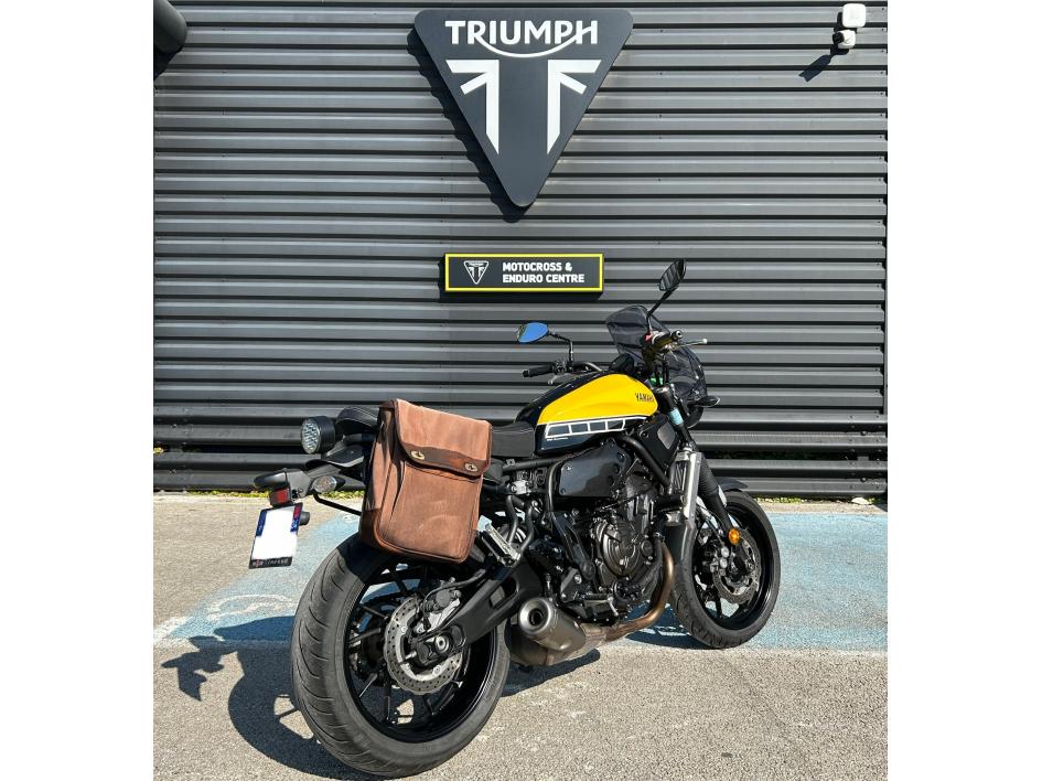 YAMAHA XSR 700